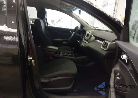 2016 Kia Sorento 2.4L L z USA, uszkodzony, nr VIN 5XYPG4A3XGG006337